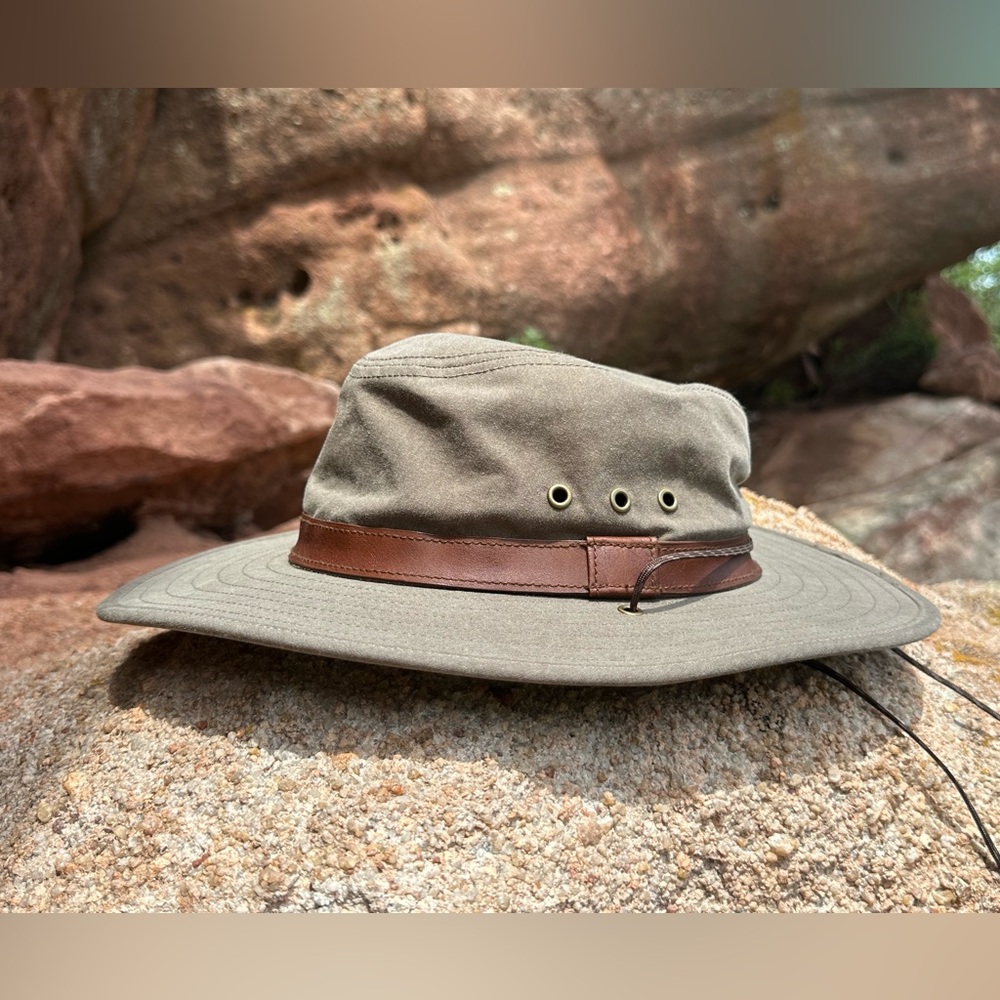 Kuhl ENDURAWAX™️ Bush Hat Dark Khaki Size S/M